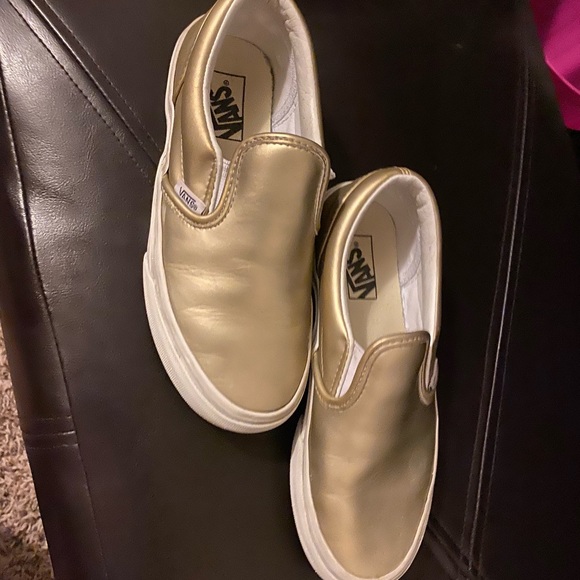 slip on goldish vans for kids - Picture 1 of 4